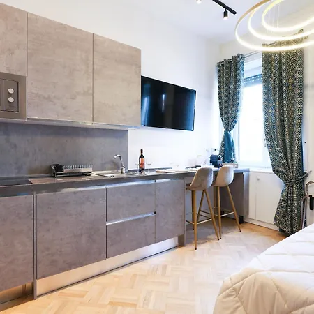 Apartment Duomo View Luxury