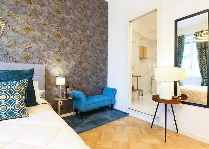 Duomo View Luxury Apartment